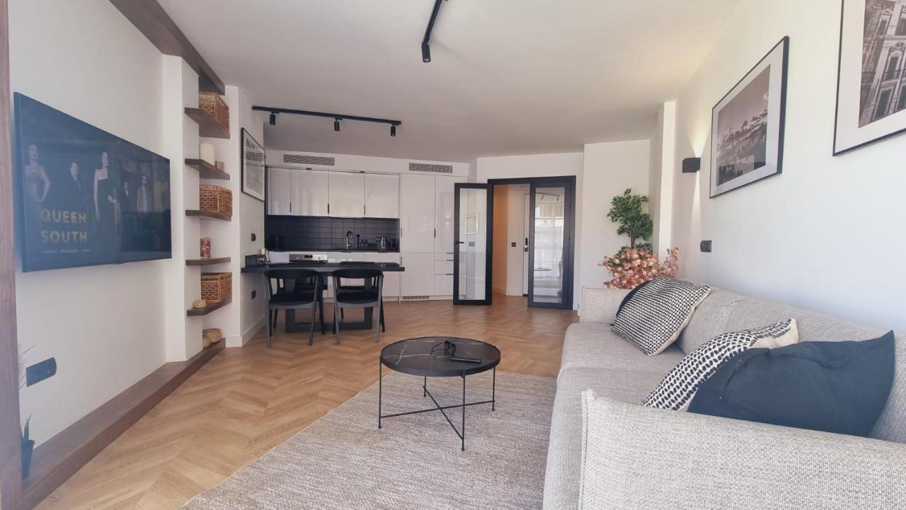 Luxe Appartement In Het Centrum Van Malaga Met Gratis Parkeerplek! Экстерьер фото